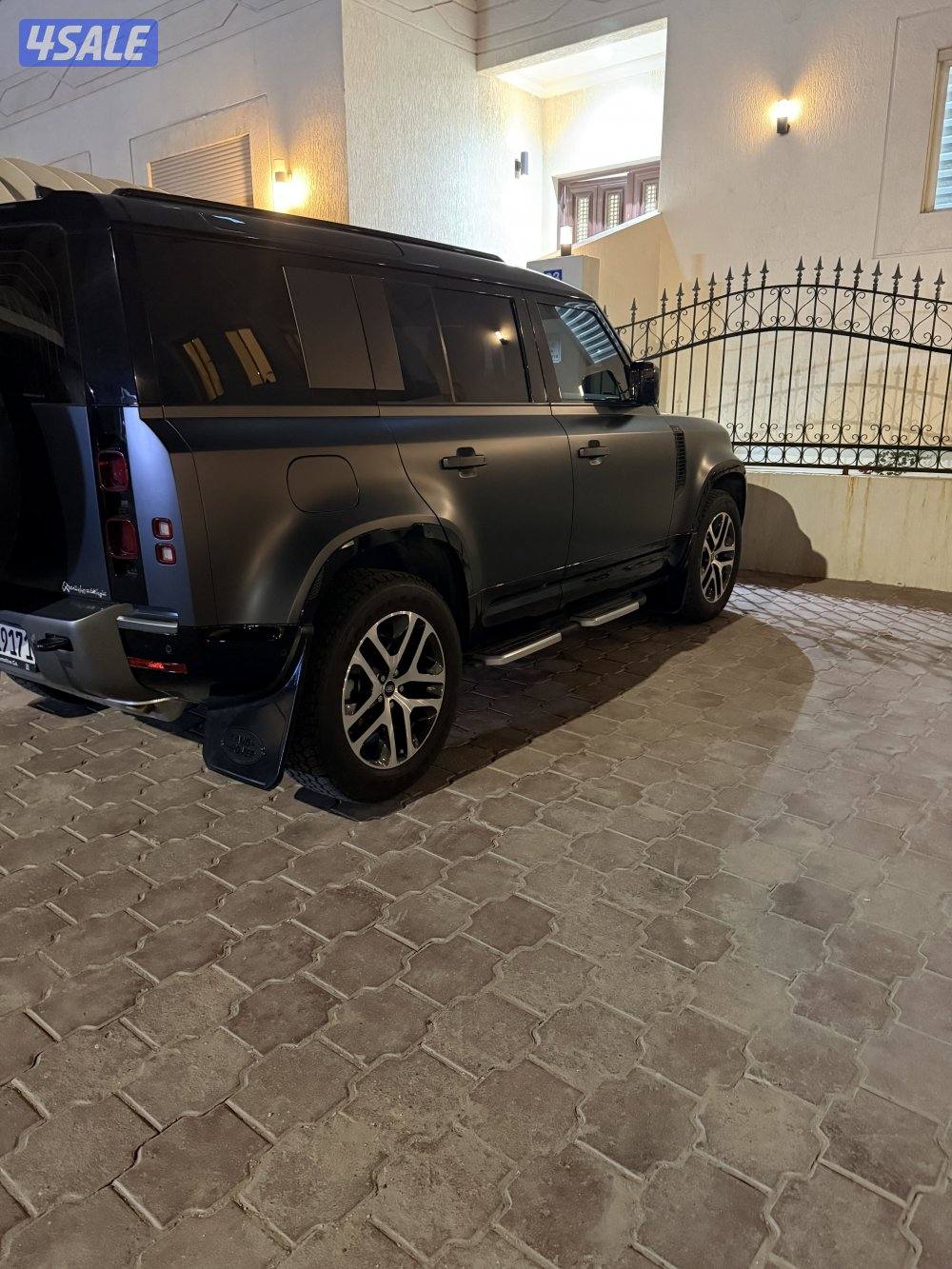 للبيع ديفندر2025 صبغ وكاله 6 سلندر4