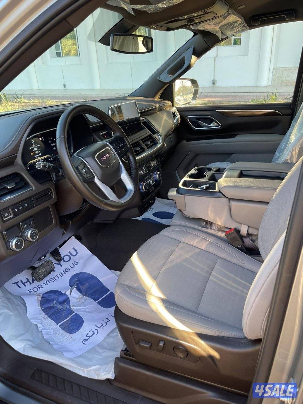 للبيع يوكن ٢٠٢٣ sle4