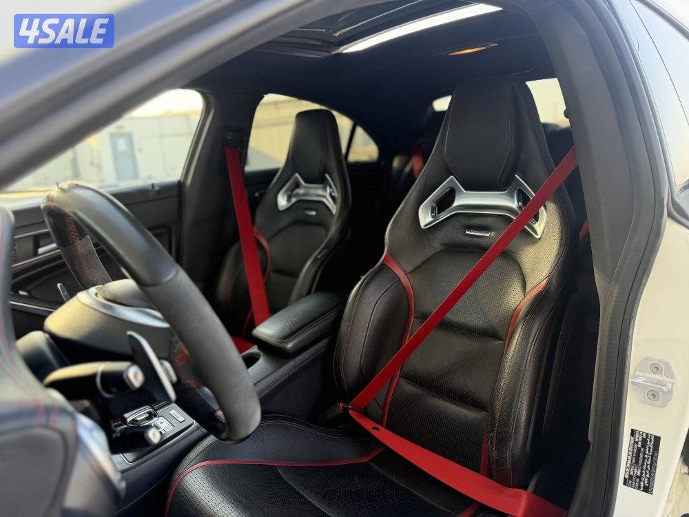 مرسيدسCLA45AMG_موديل2015_البشر الدرجه الاولى8