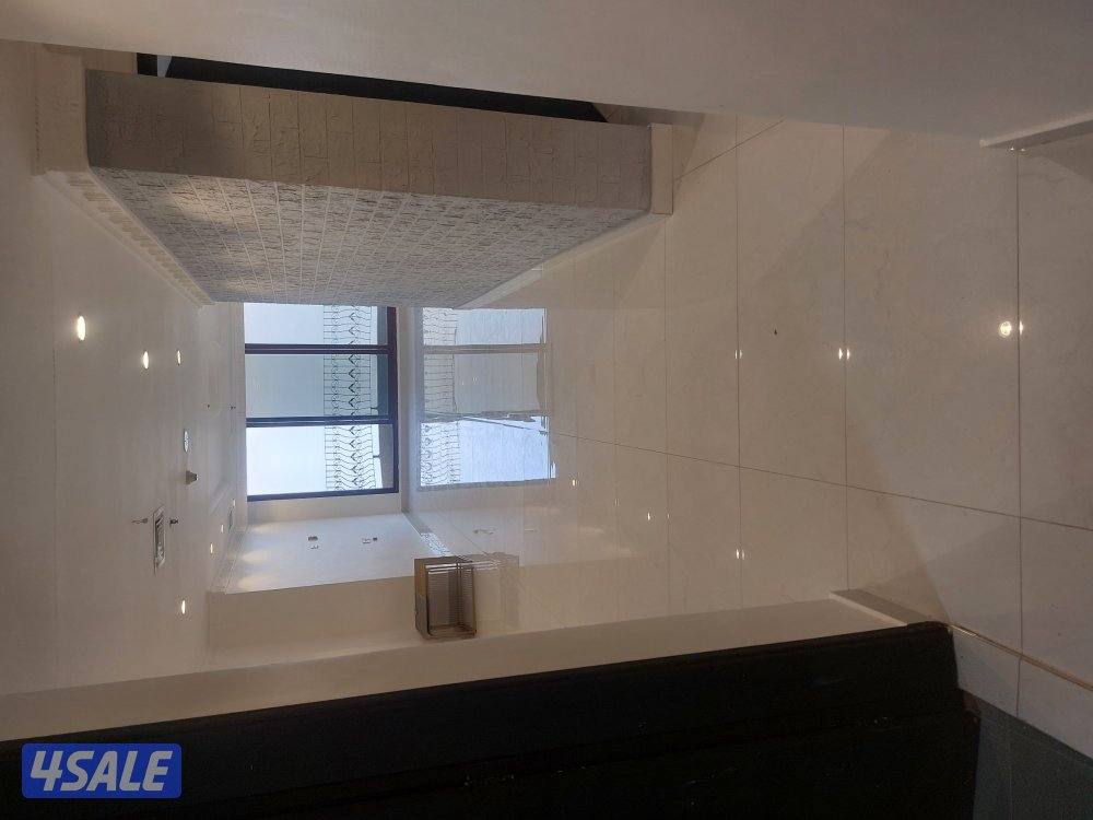 شقه للايجار شاطئ البلاجات السالميه صف اول على البحر مباش15