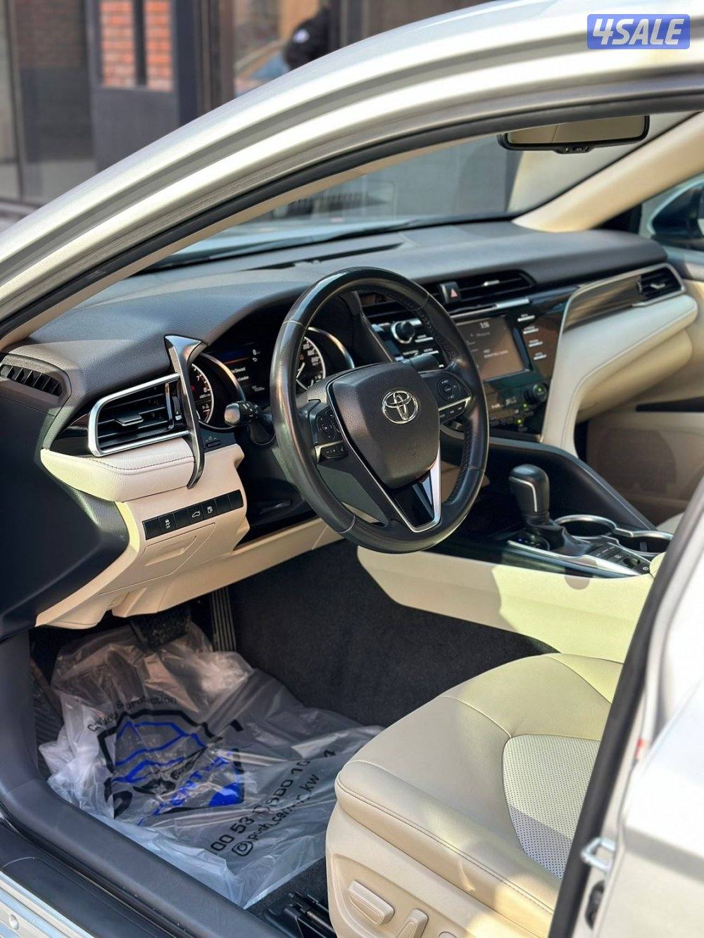 للبيع كامري ليمتد موديل2018 عداد 115 سيرفس منتظم صبغ الوكاله6