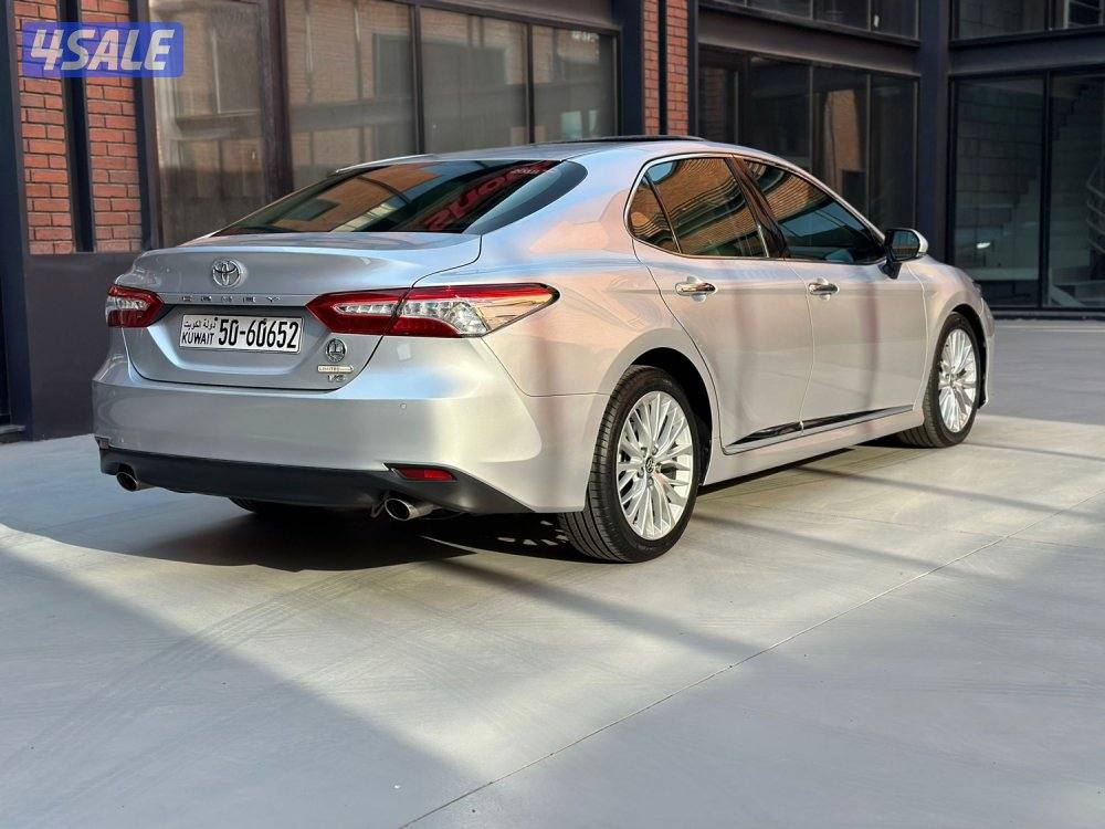 للبيع كامري ليمتد موديل2018 عداد 115 سيرفس منتظم صبغ الوكاله5