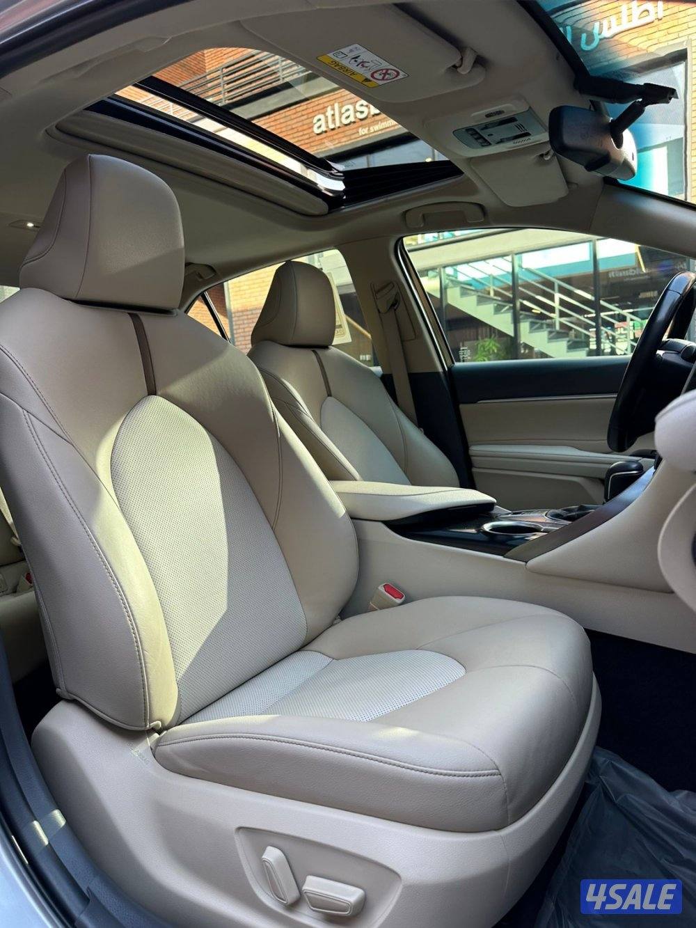 للبيع كامري ليمتد موديل2018 عداد 115 سيرفس منتظم صبغ الوكاله13