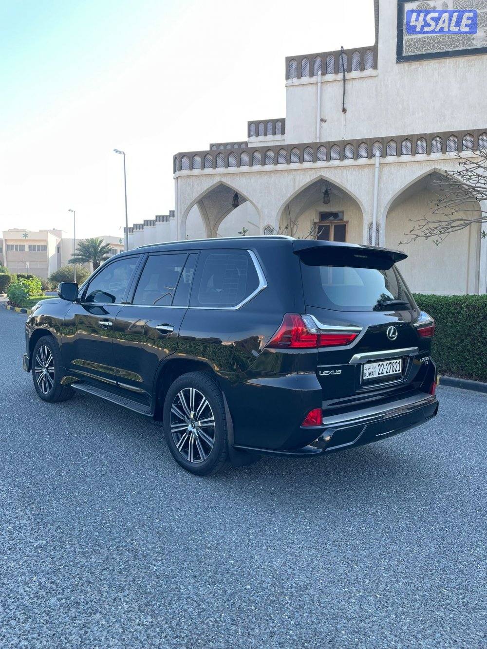 جيب لكزس LX570 سبورت صبغ الوكالة1