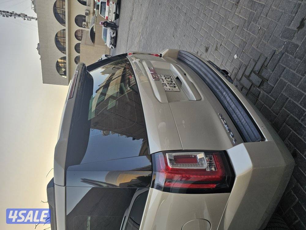 يوكن 2017 عداد 162000 صبغ وكاله شرط الفحص مدقر امامي يمين مصوره6