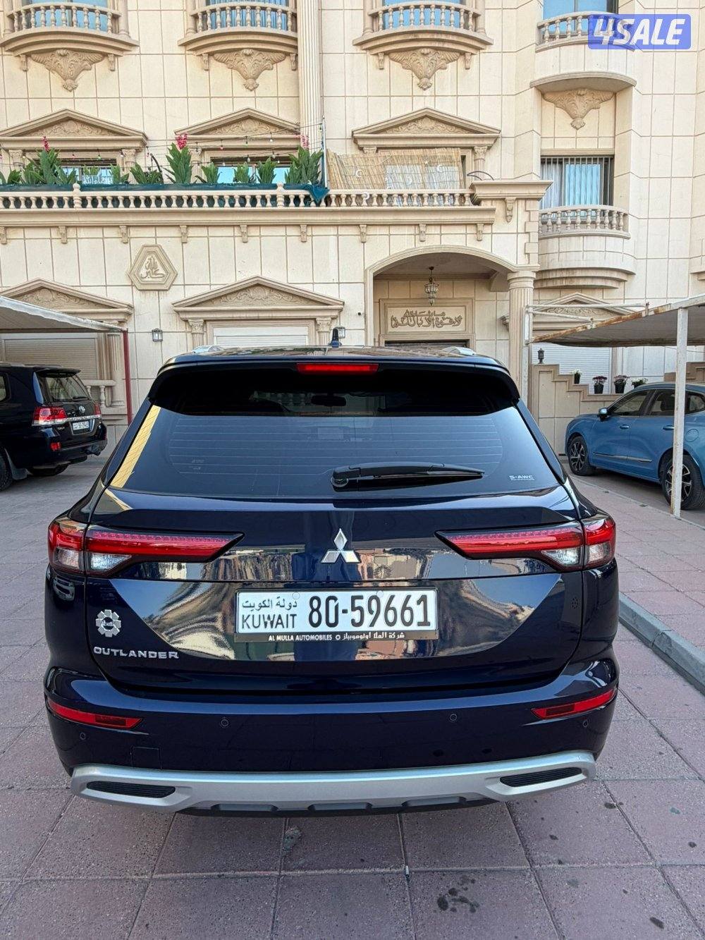 موديل 2024 عداد 8 الاف سيرفس وكاله12