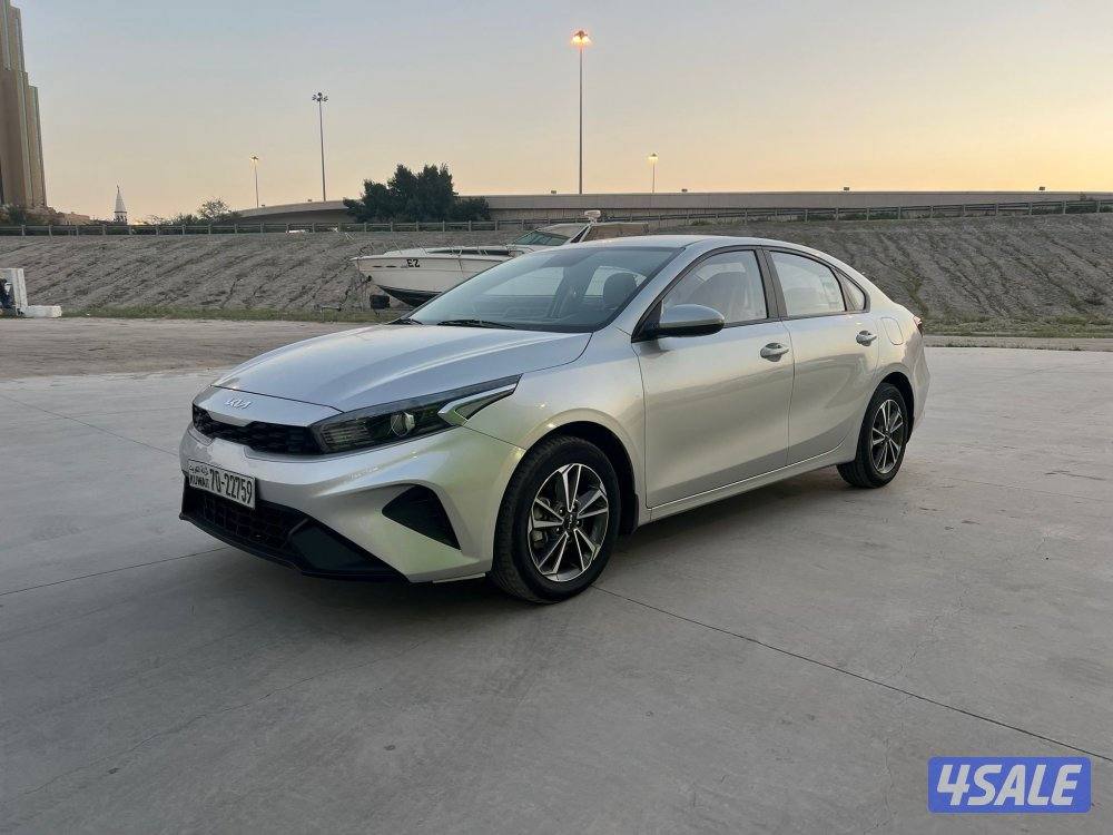 كيا سيراتو ٢٠٢٢2