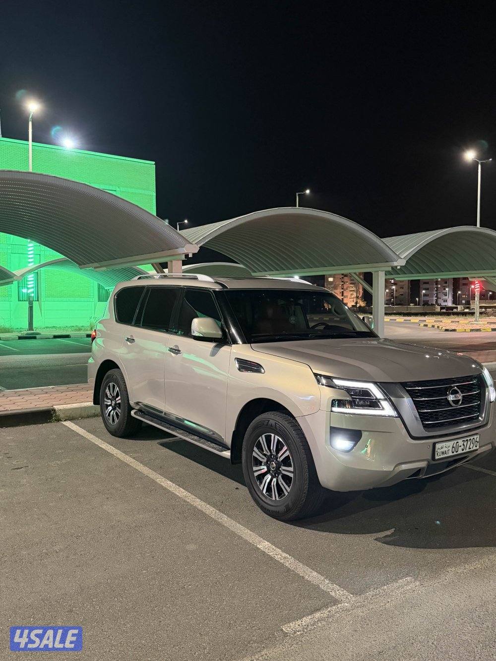 للبيع باترول مديل 2021 تيتانيوم2