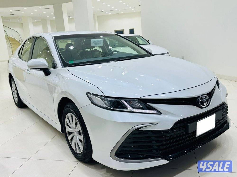 للبيع تويوتا كامري LE  2.5موديل 20241