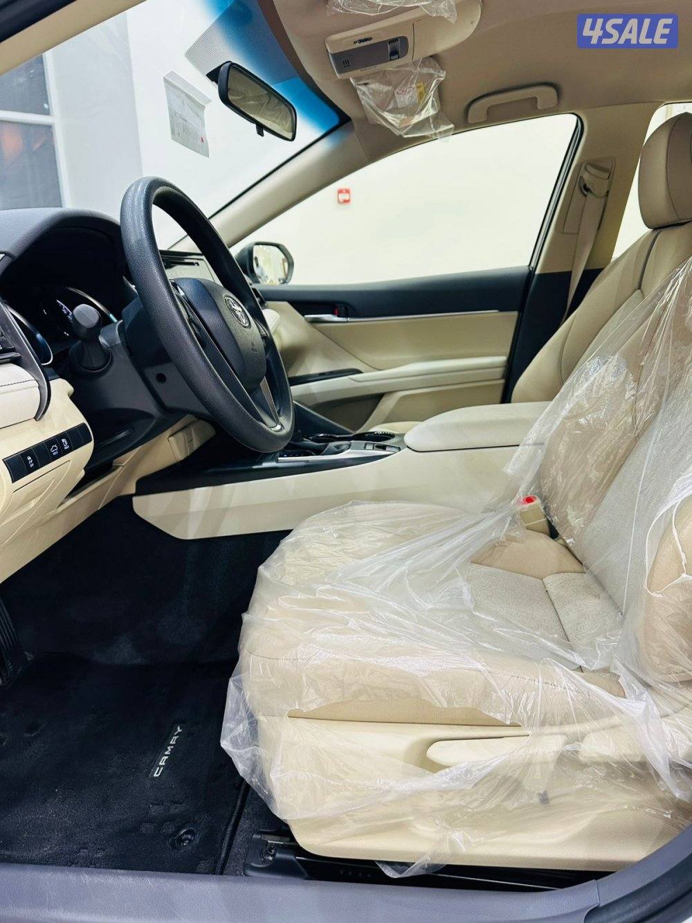 للبيع تويوتا كامري LE  2.5موديل 20244