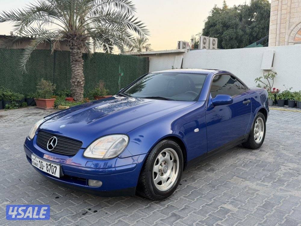 للبيع مرسيدس موديل 1998 SLK200 وارد الوكالة بحاله الوكالة ماشيه 1060