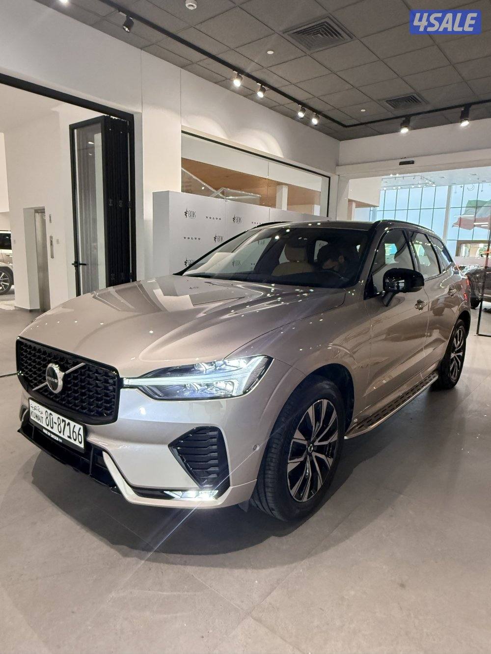 للبيع XC60 20241
