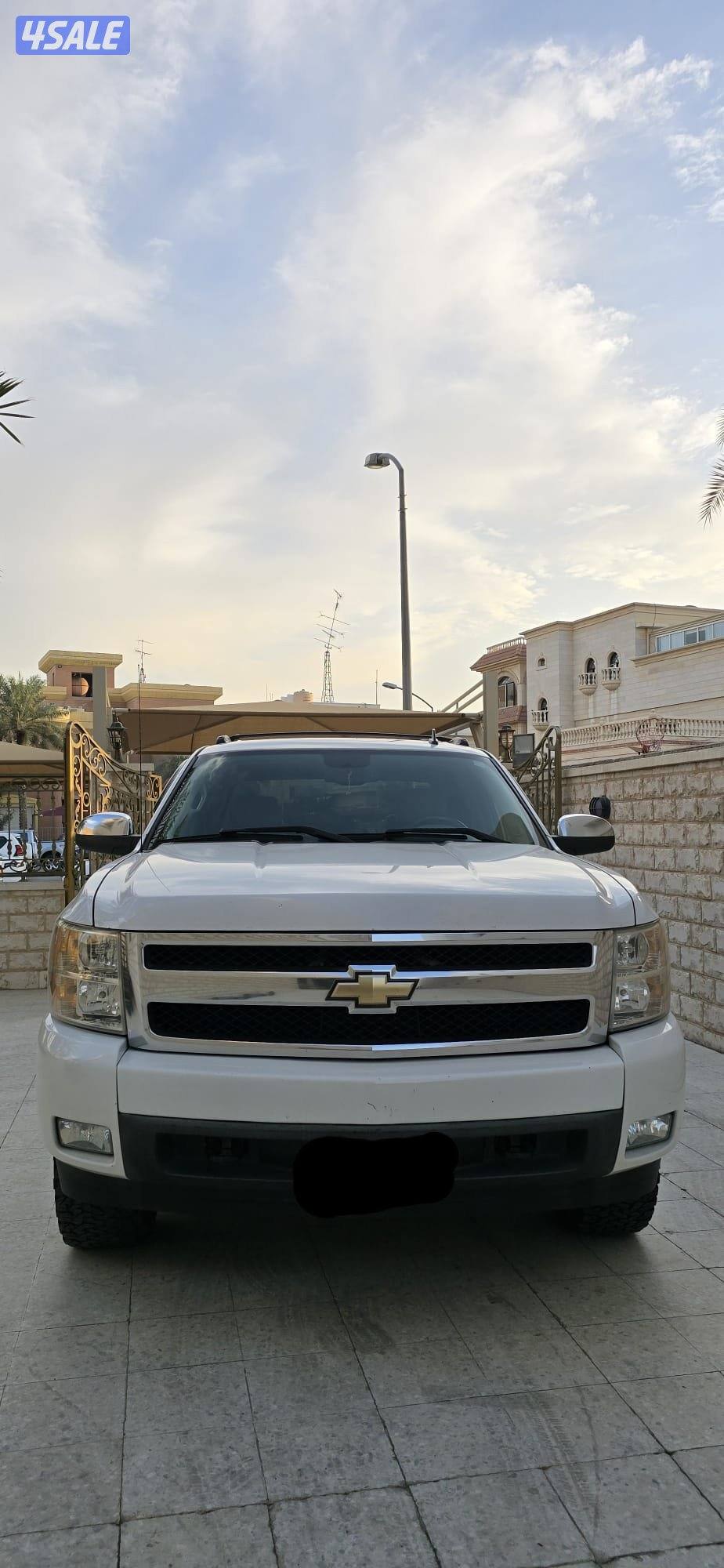 للبيع سلفرادو موديل 2008 LTZ7