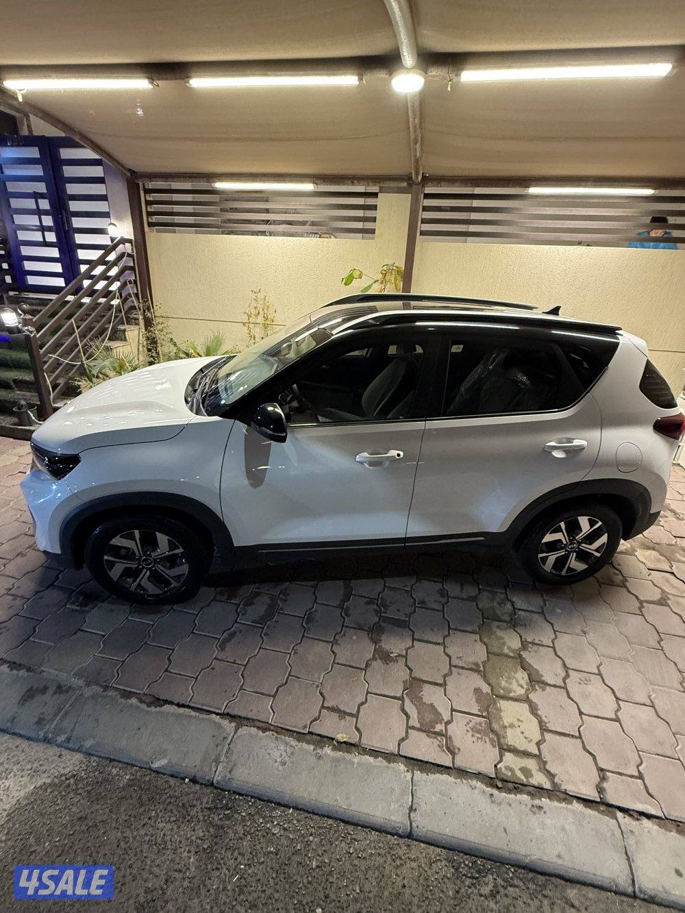 كيا سونيت  2021 عداد 58   بحالة الوكاله8