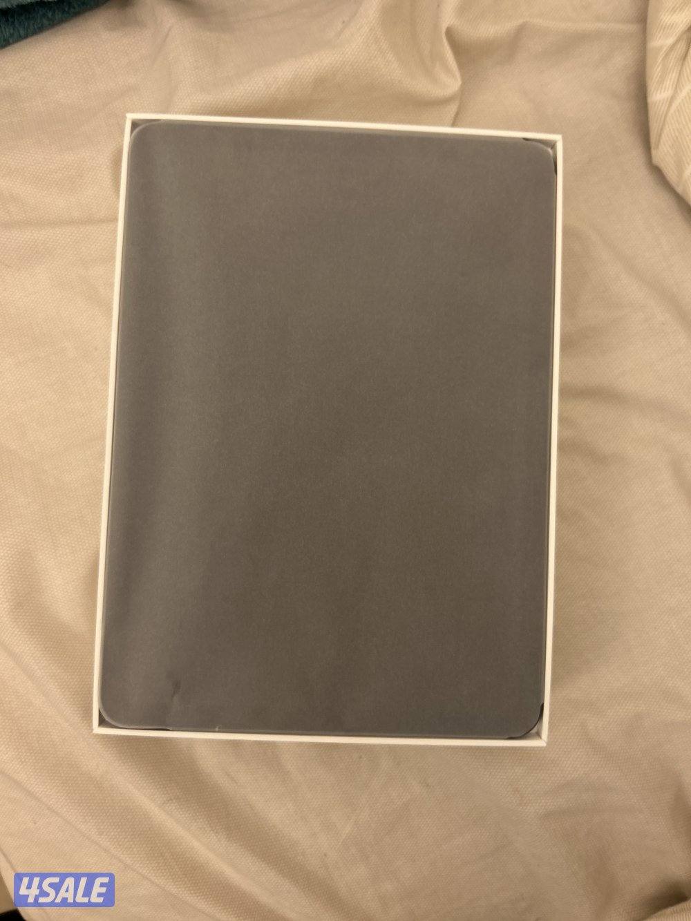 Ipad Air 5 256GB m1 chip For sell!! ( Cash or Wamd only )2