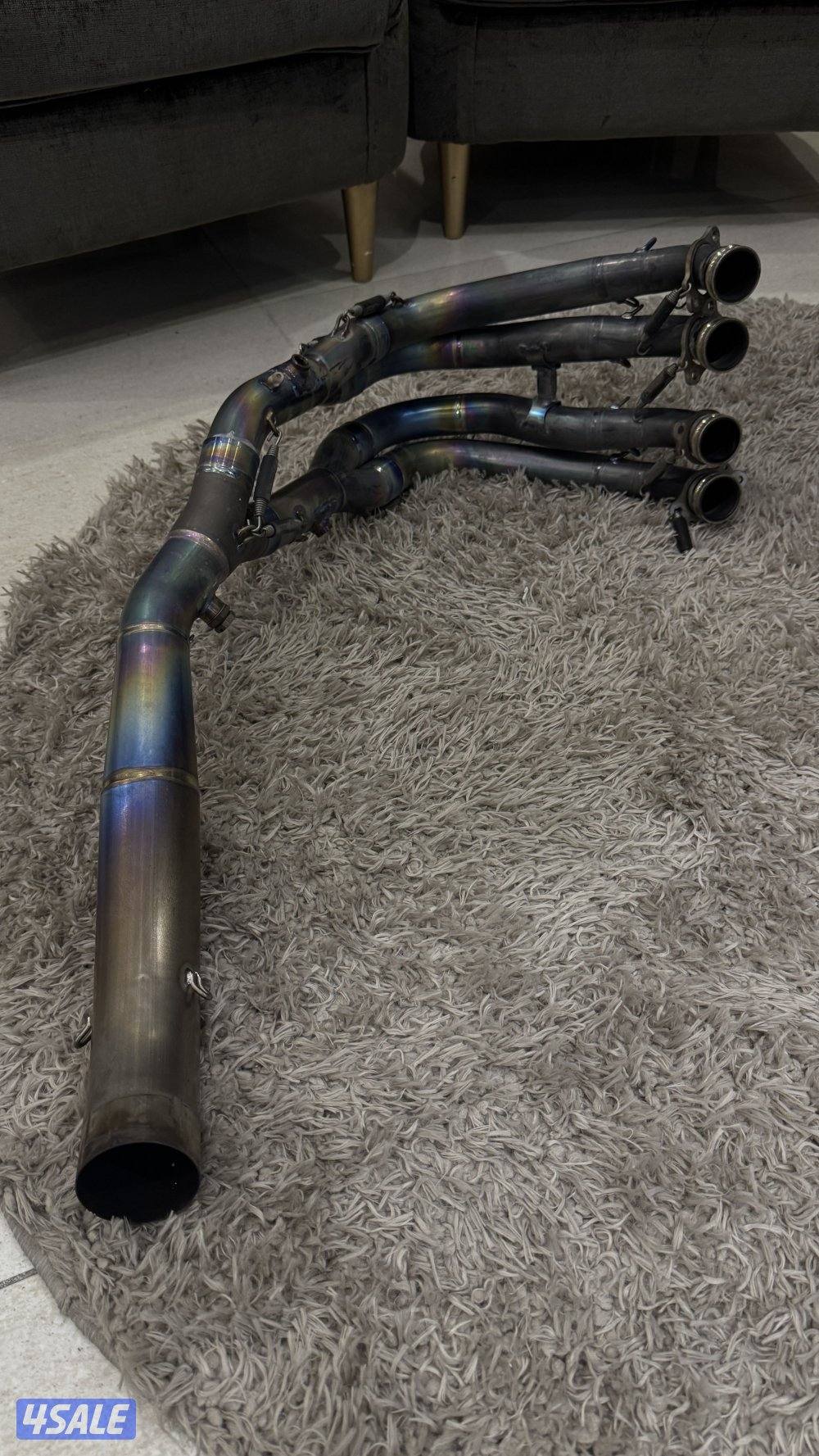 akrapovič titanium exhaust0