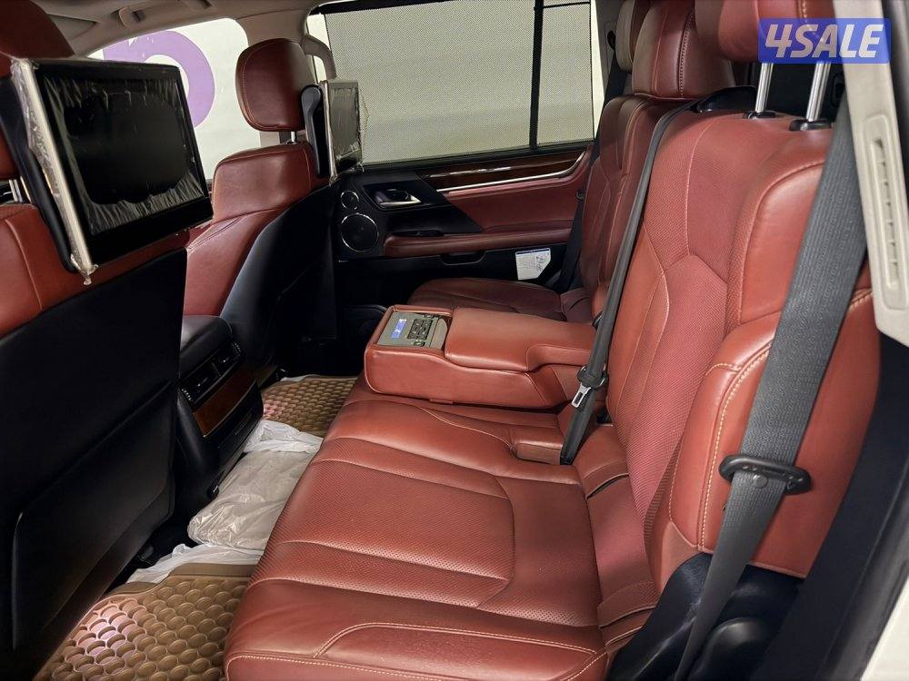 للبيع موديل2018 وارد الوكالة شرط الفحص سعر139006