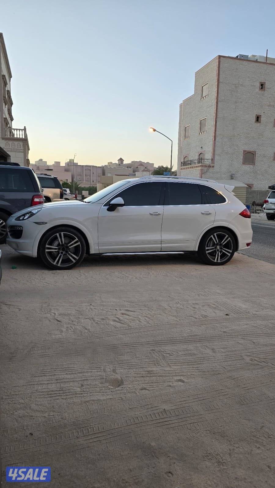 بورش كاين اس 8 سلندر5