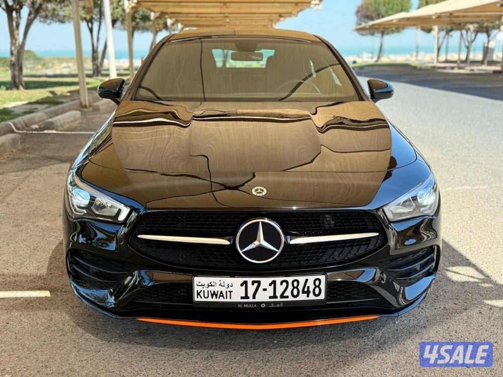 للبيع : مرسيدس CLA200 موديل : 2020 عداد : 100 الف4