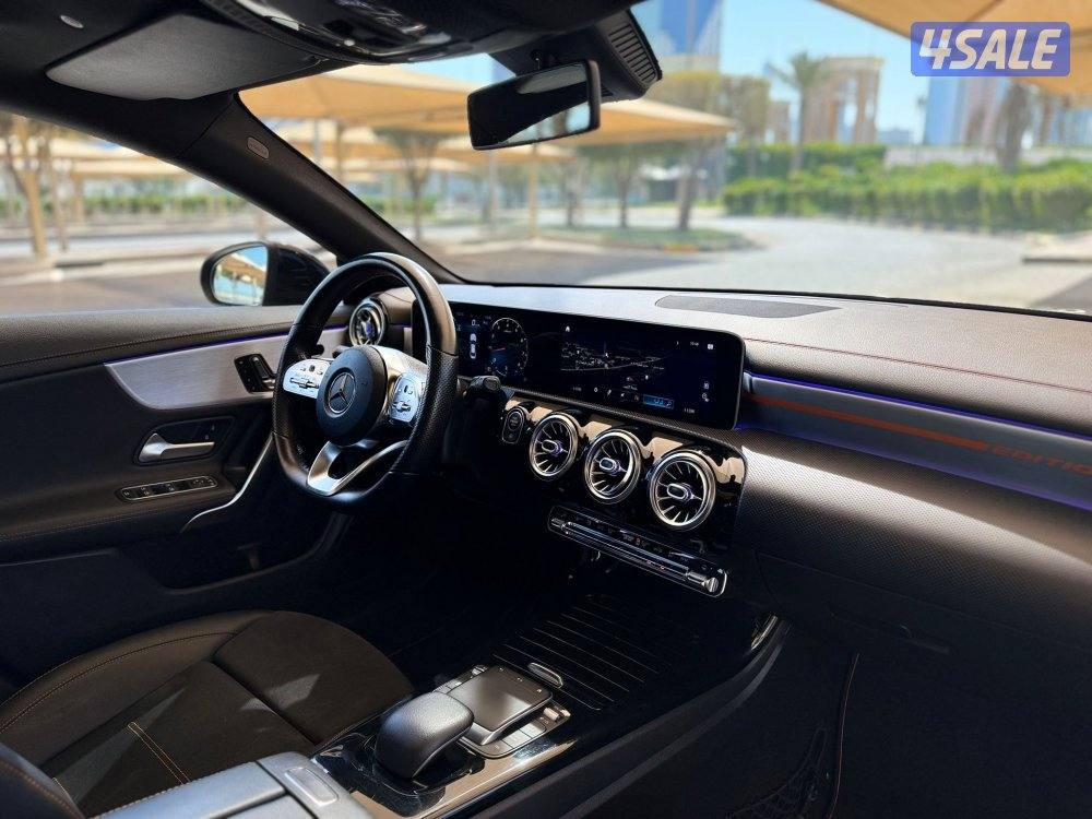 للبيع : مرسيدس CLA200 موديل : 2020 عداد : 100 الف8