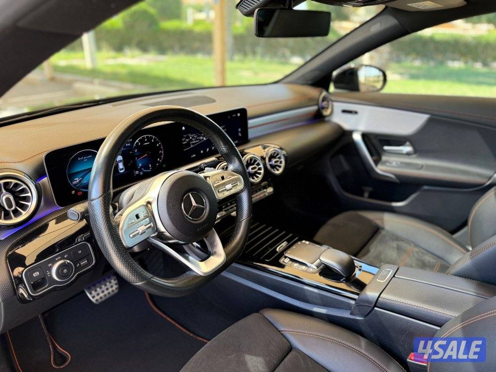 للبيع : مرسيدس CLA200 موديل : 2020 عداد : 100 الف7