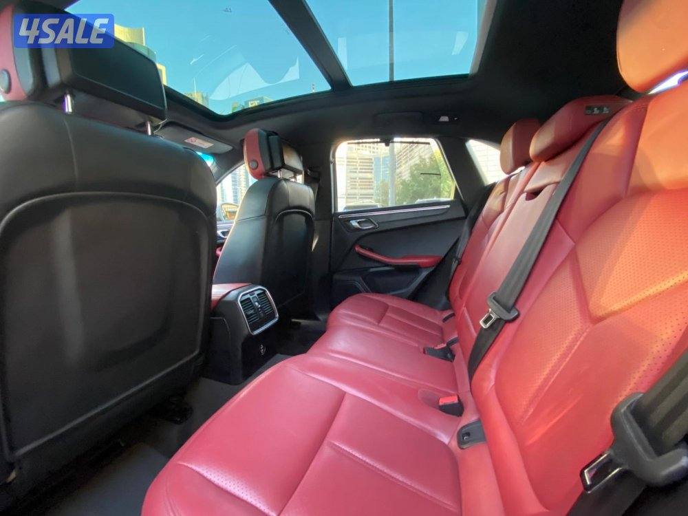 بورش ماكان موديل 2020 وارد بهبهاني عداد 135 الف كيلو فقط سيرفس منتظم8