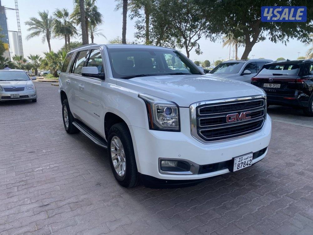 يوكن صبغ الوكاله  بحاله ممتازه موديل 2017 ماشي 1876