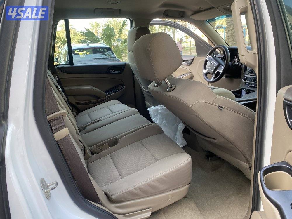 يوكن صبغ الوكاله  بحاله ممتازه موديل 2017 ماشي 18710