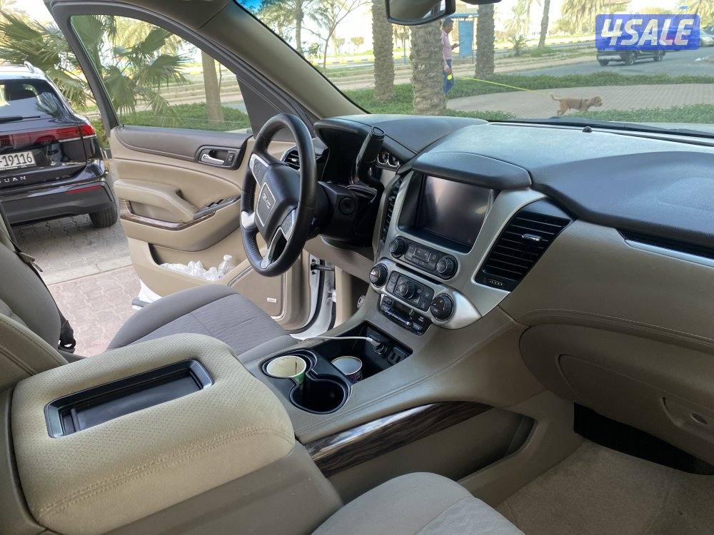 يوكن صبغ الوكاله  بحاله ممتازه موديل 2017 ماشي 18711