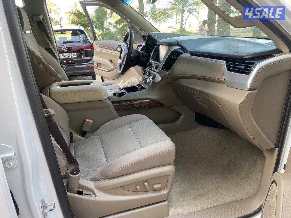 يوكن صبغ الوكاله  بحاله ممتازه موديل 2017 ماشي 18712