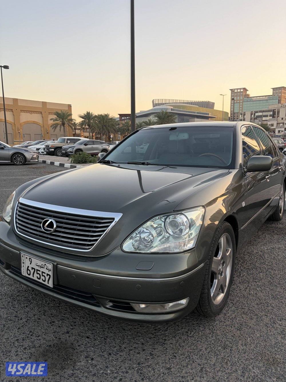 للبيع لكزس 2005 ls وارد الساير0