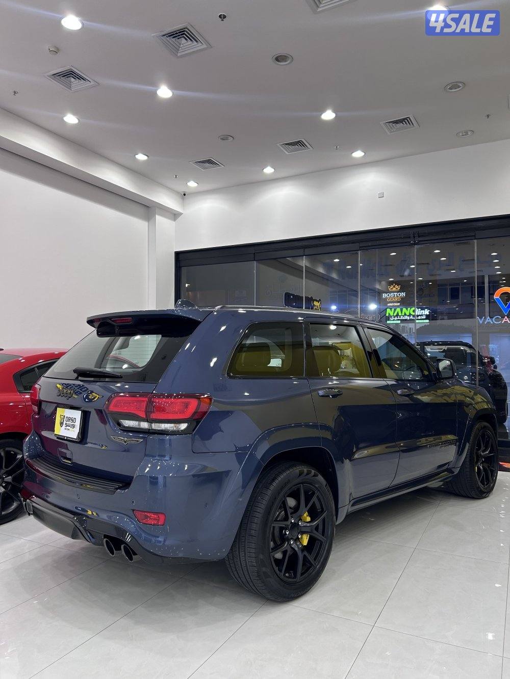 Trackhawk ٢٠٢١ ماشي ٣٨4