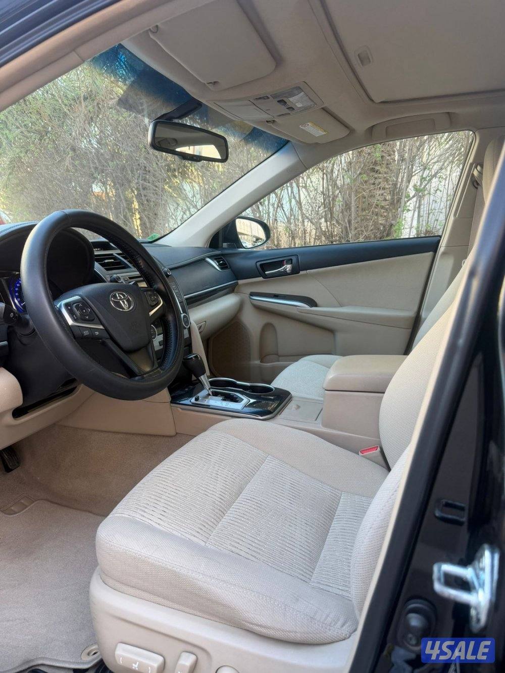 للبيع كامري عداد قليل5