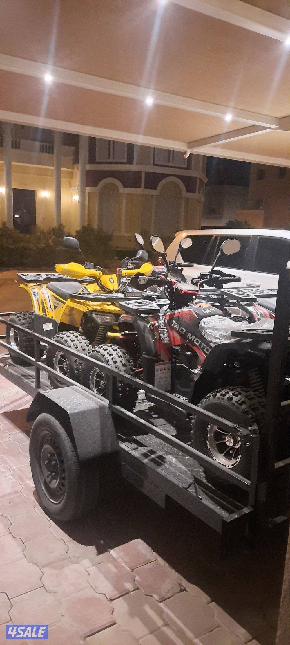 للبيع اربع بقيات مع عربانه TAO3