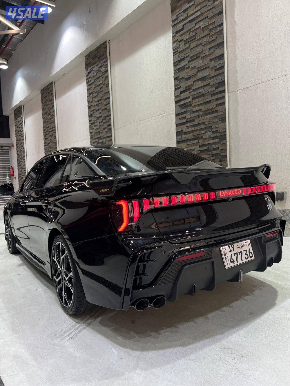 LInk&Co 03+ DOWNFORCE10