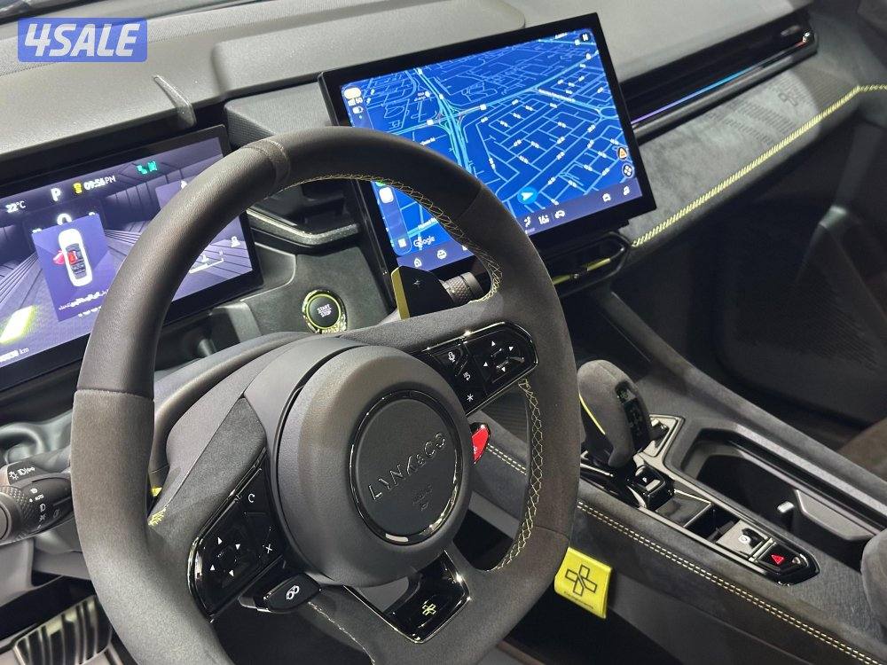 LInk&Co 03+ DOWNFORCE15