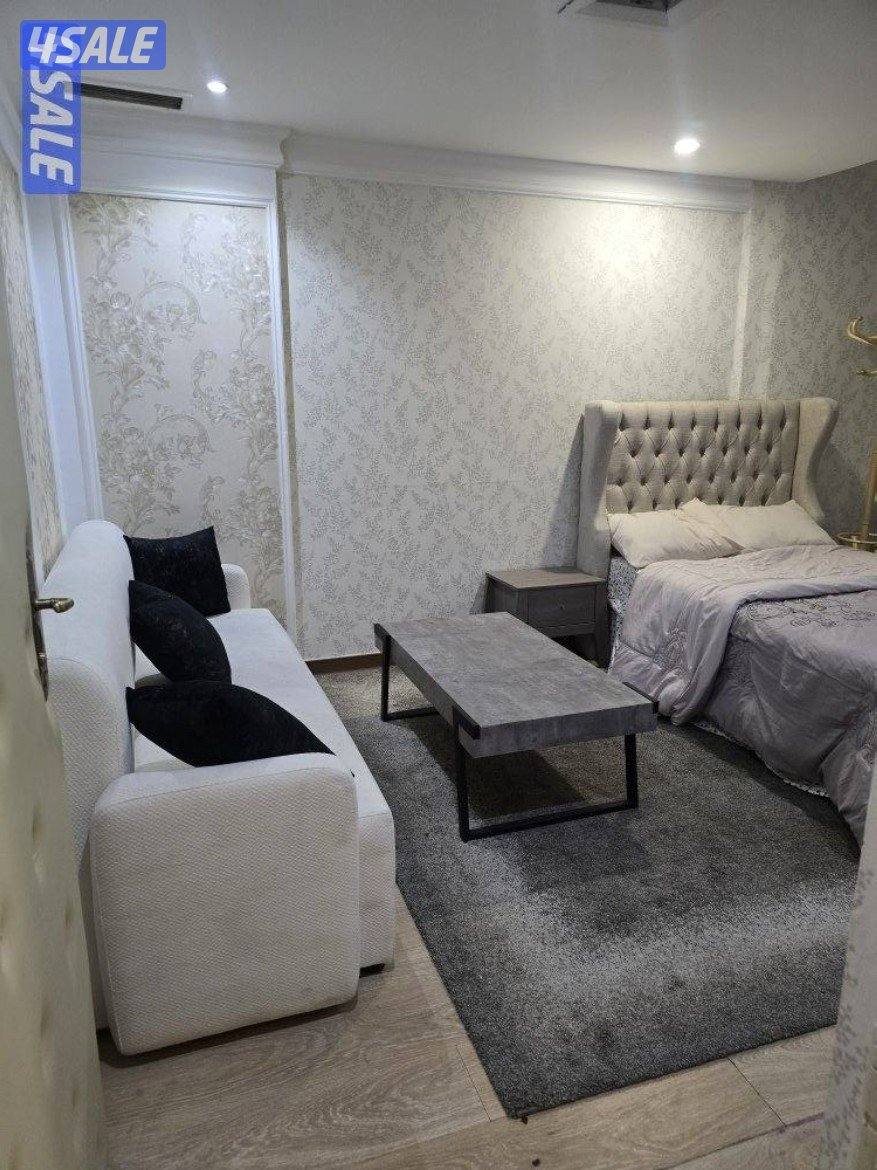 لايجار استديو غرفه وحمام ومطبخ مفروشه بميدان حولي0