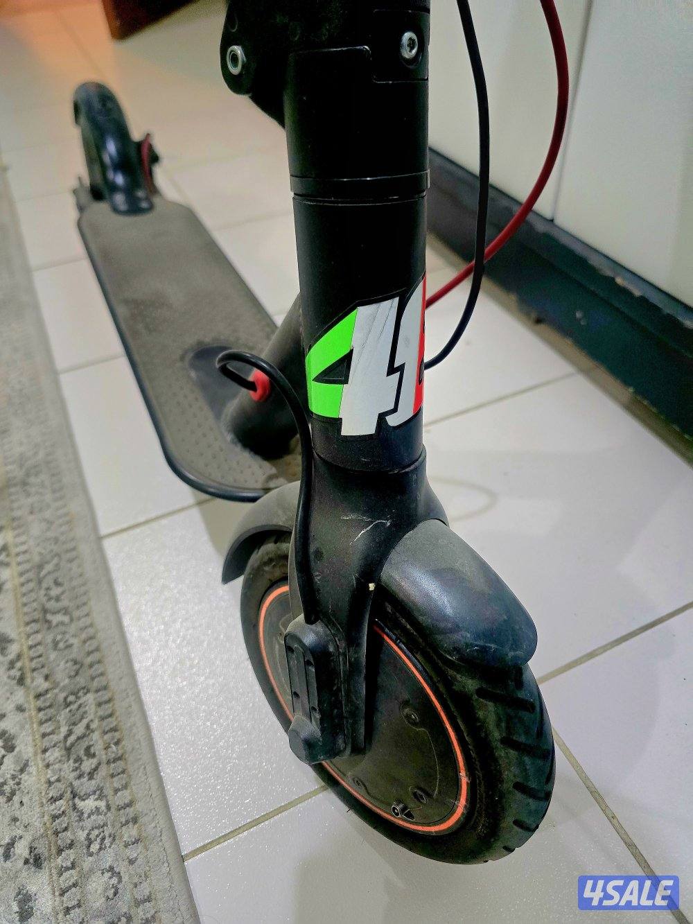 للبيع سكوتر مميز سرعته 452