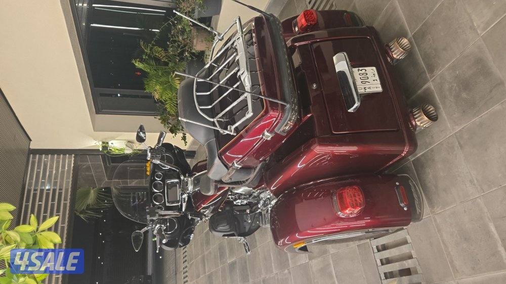 للبيع هارلي ترايك9