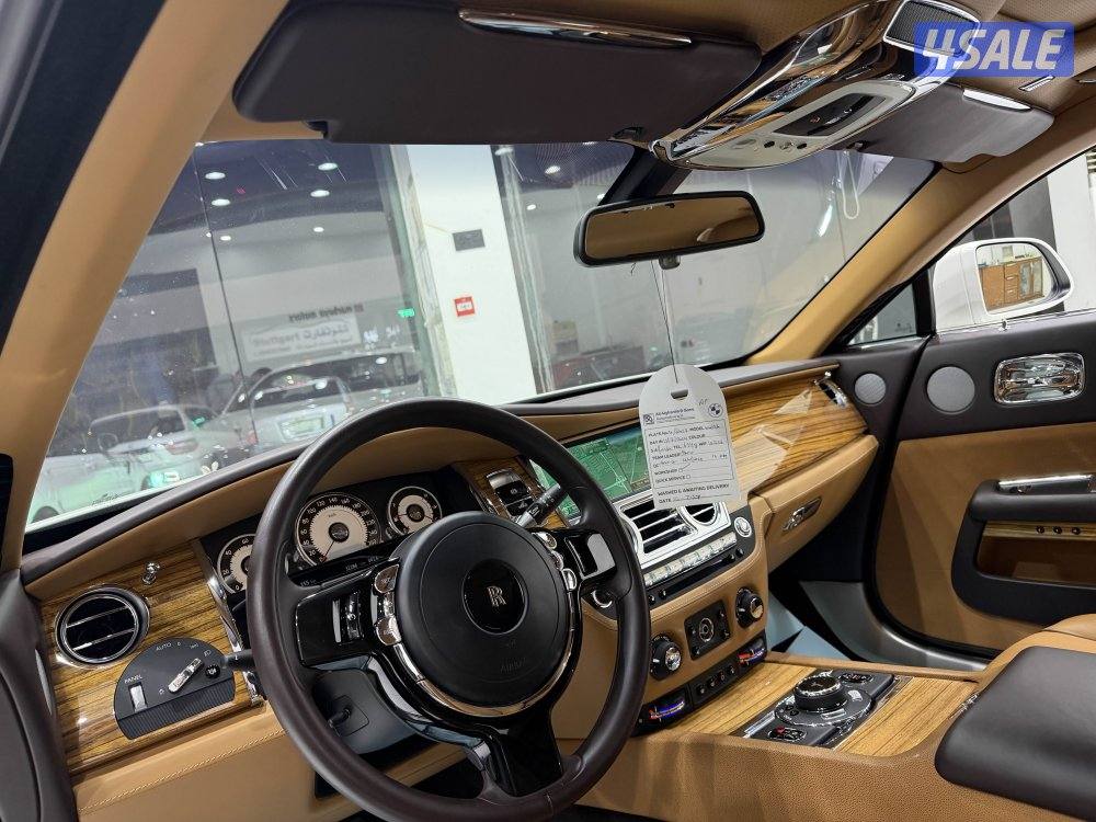 ريث موديل 2015 عداد قليل 32 الف فقط وارد الوكاله الغانم صبغ وكاله7