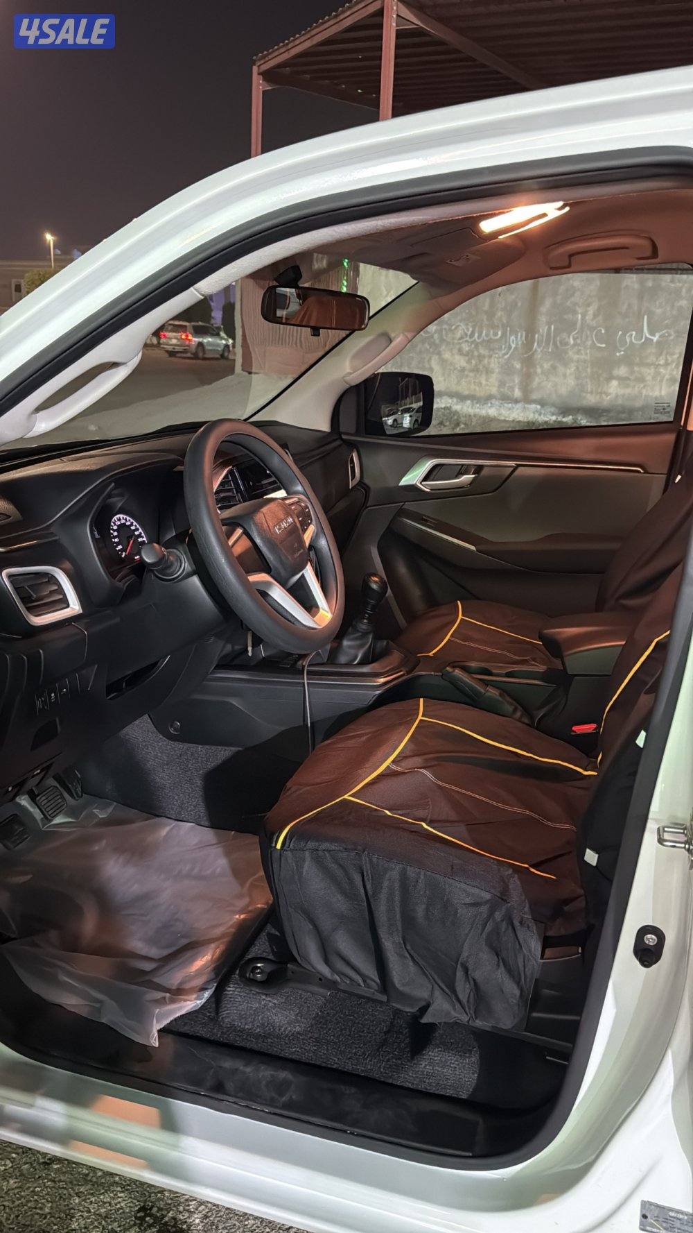 ايسيزو ديزل 2023 مثبت سرعه ودبل والسياره بحاله الوكاله4