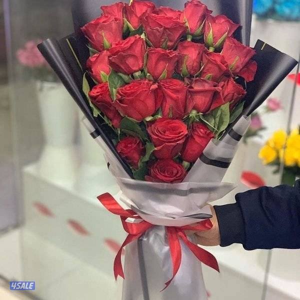 للبيع محل ورد ترخيص قديم أكثر من 10سنوات لديه قاعده عملاء تتجاوز 13الف2