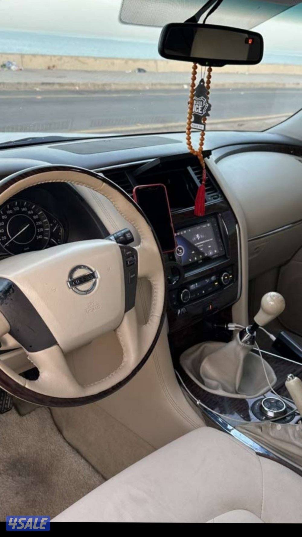 للبيع باترول ٢٠١٣ قير عادي اساس2