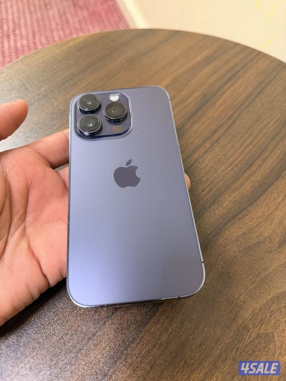 Iphone 14 pro with dual sim not opened am9