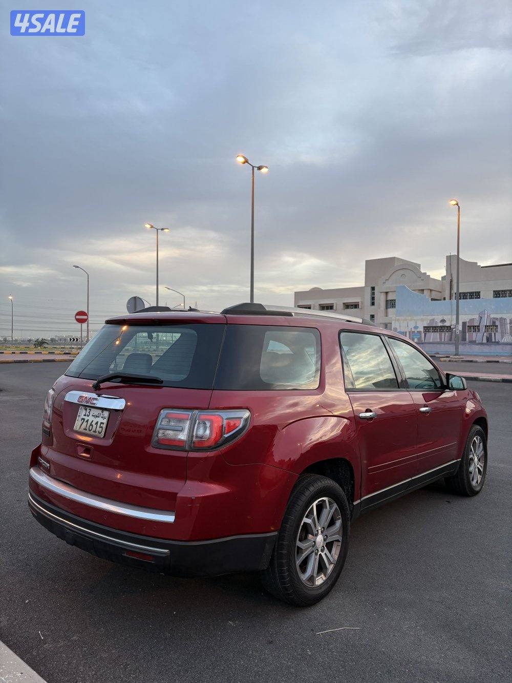 للبيع اكاديا 2014 صبغ وكاله3