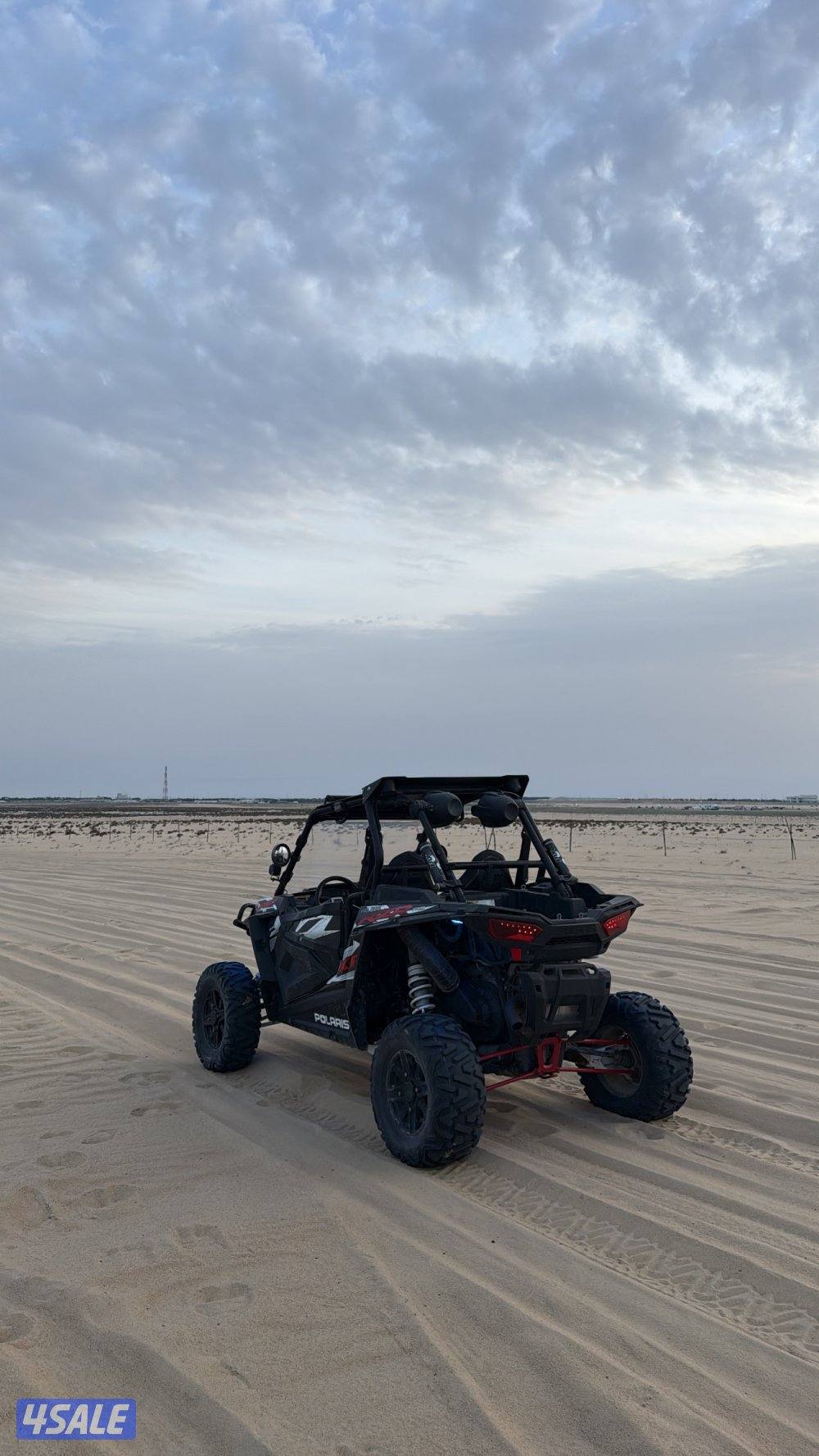 للبيع ريزر ١٠٠٠ تيربو موديل ٢٠١٧0