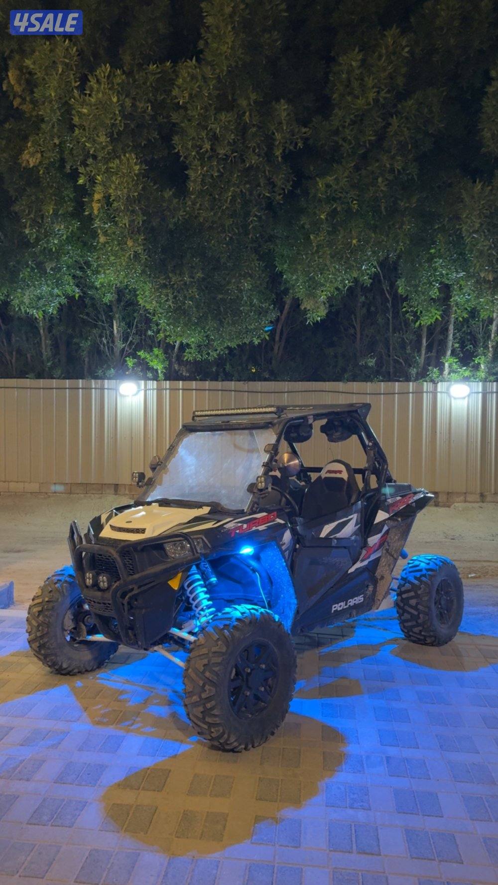 للبيع ريزر ١٠٠٠ تيربو موديل ٢٠١٧1