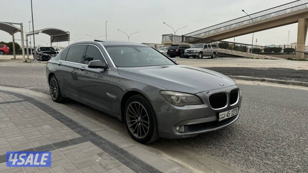 بي ام 730 شرط الفحص بالكامل بحالة ممتازه ( تواصل واتساب فقط )3