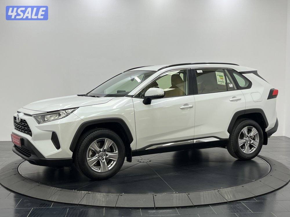 TOYOTA RAV401 4X2 STANDARD OPTION0
