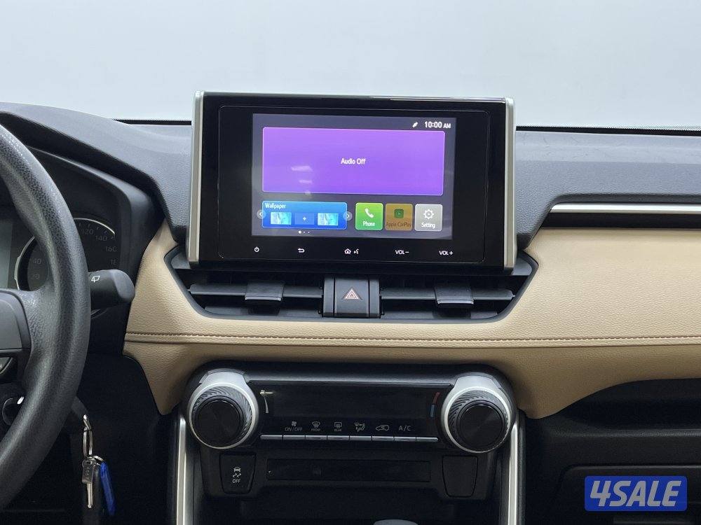 TOYOTA RAV401 4X2 STANDARD OPTION13